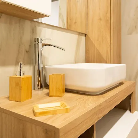 Dimora Luxury Alessia Apartment